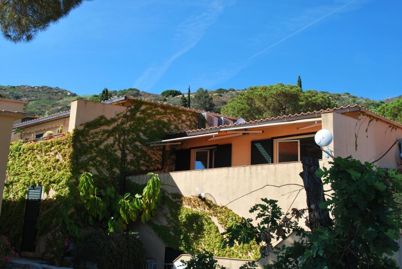 Grotta Azzurra Apartment - Cavoli - Terrazza Vista Mare, Clima E Parcheggio San Piero in Campo  Exterior foto
