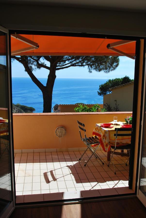 Grotta Azzurra Apartment - Cavoli - Terrazza Vista Mare, Clima E Parcheggio San Piero in Campo  Exterior foto
